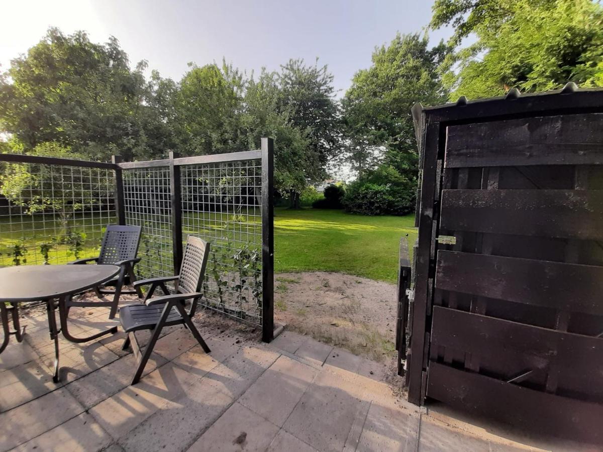 Vakantiehuis Boomgaard Vrouwenpolder Exterior foto